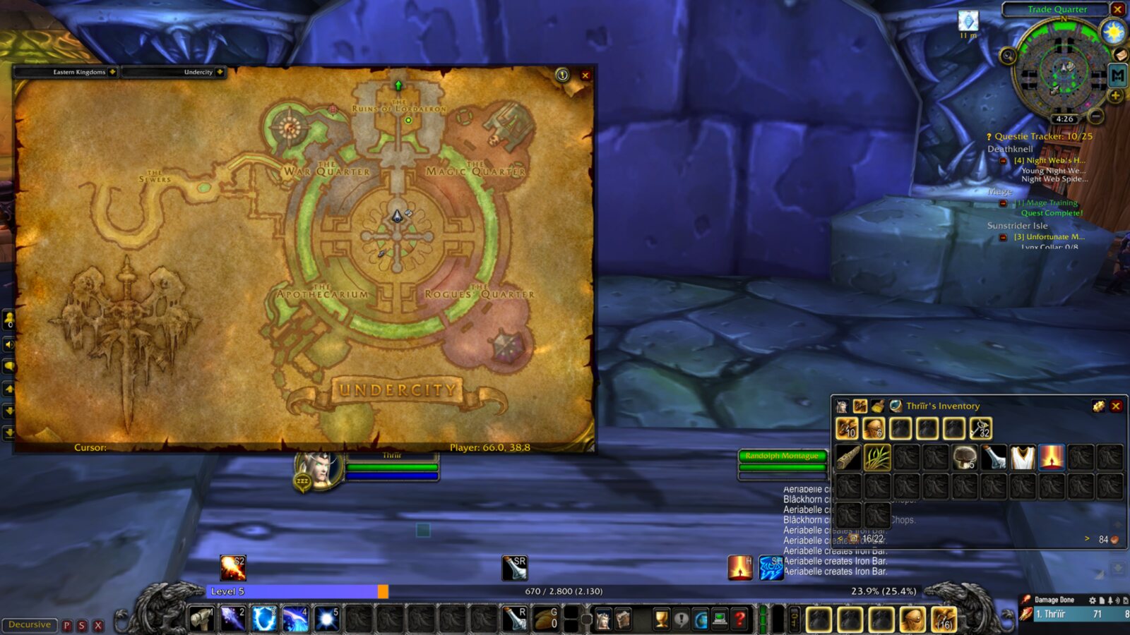 Thrïïr checks the map of Undercity before departing
